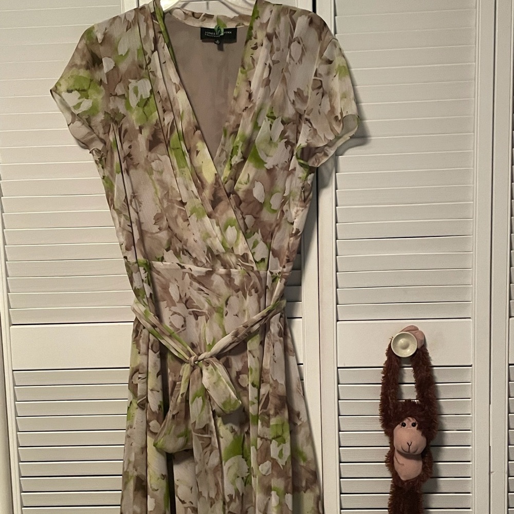 Floral Multicolored Dress Knee Length Size 16